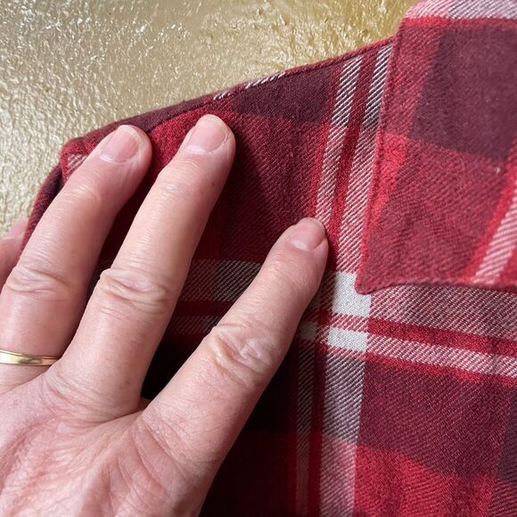 Columbia size L brushed cotton flannel button down shirt. - Picture 4 of 6